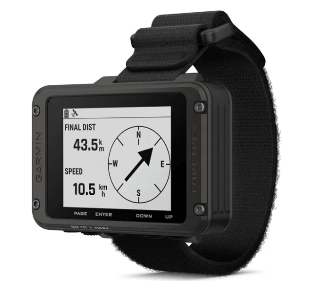 Navigatore GPS da polso Garmin Foretrex 801 con display.
