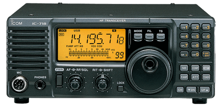 Ricetrasmettitore HF Icom IC-718 compatto e intuitivo con display digitale