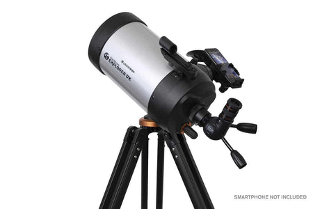 Telescopio Celestron StarSense Explorer DX 5SC su treppiede