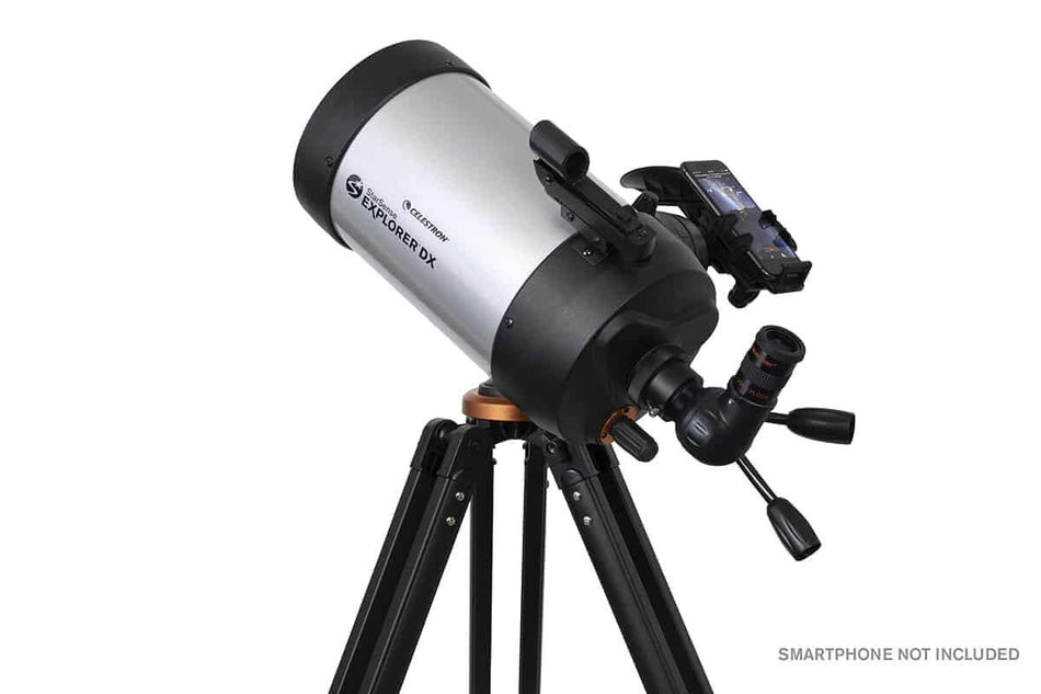 Telescopio Celestron StarSense Explorer DX 5SC su treppiede