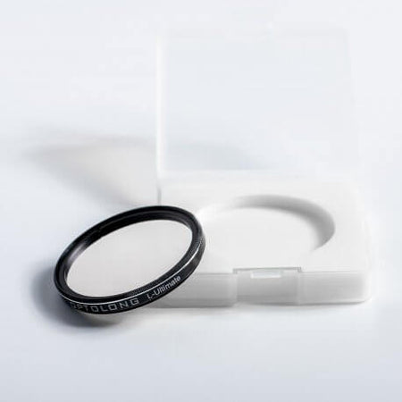 Filtro astrofilia Optolong L-Ultimate con custodia aperta