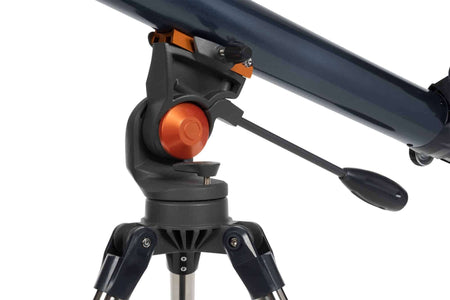Testa e treppiede robusto del telescopio Celestron Astromaster 90AZ