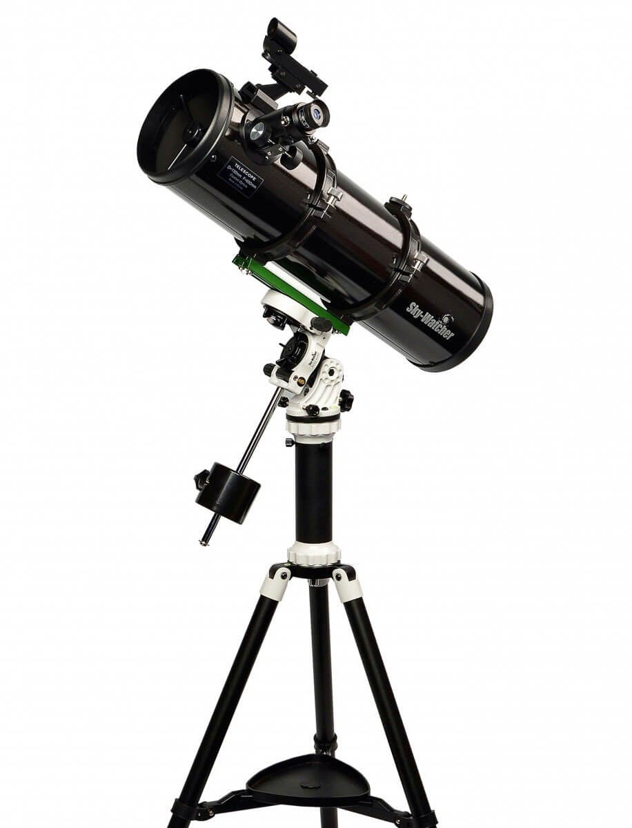 Telescopio Newton 130 SkyWatcher su montatura AZ-EQ Avant